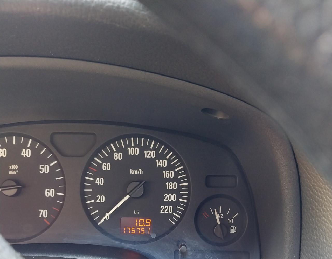 Opel Astra Station 1.6 – APK 08-2026