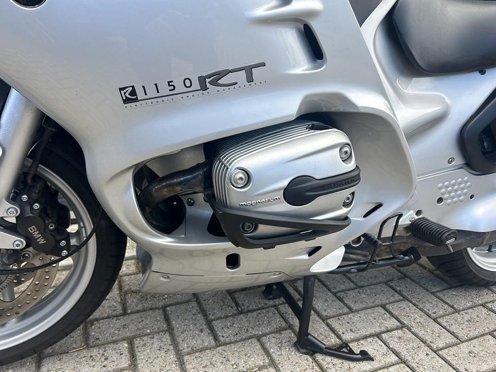 BMW R1150RT Twin-Spark uit 2004 met 122dkm, met ABS, kofferset, €1995,-