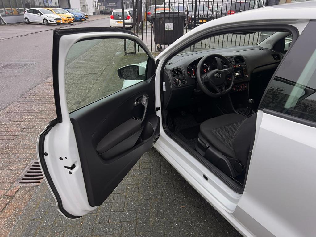 Volkswagen Polo 1.0