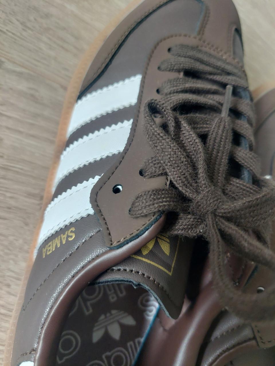 Bruine sneakers maat 40