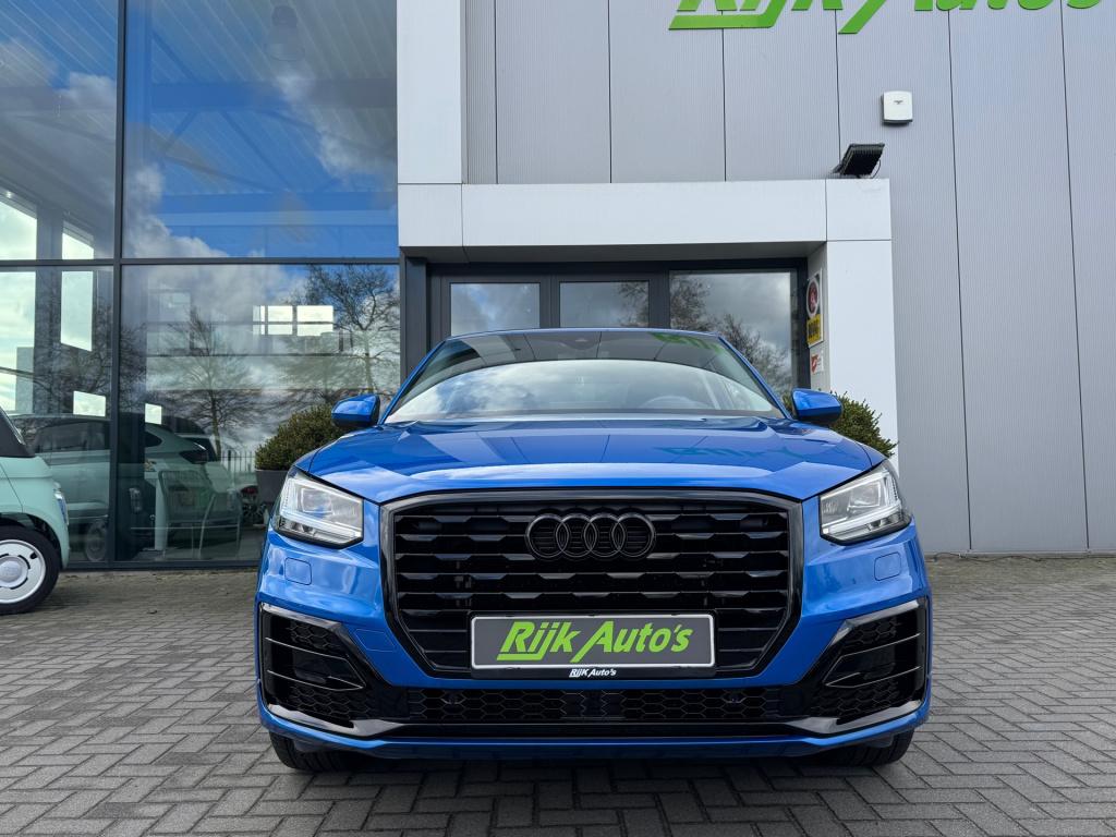 Audi Q2 30 tfsi s-line * matrix led * virtual cockpit * keyless * stoelverw