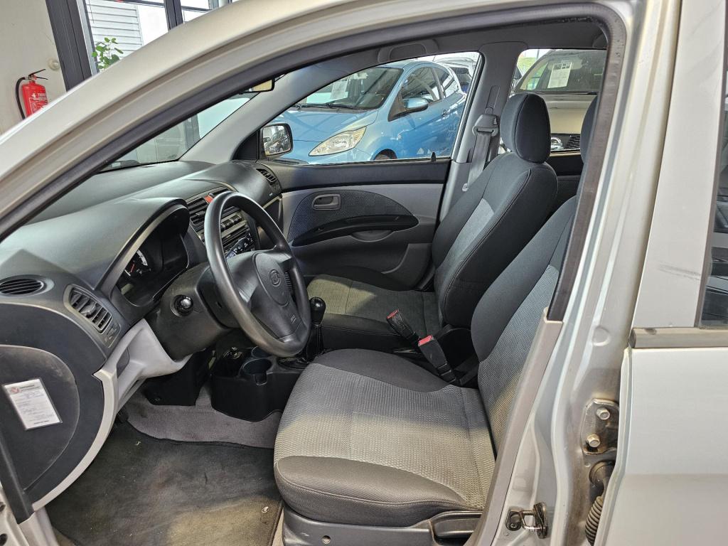 Kia Picanto 1.0 ex 5drs incl nieuwe apk en beurt