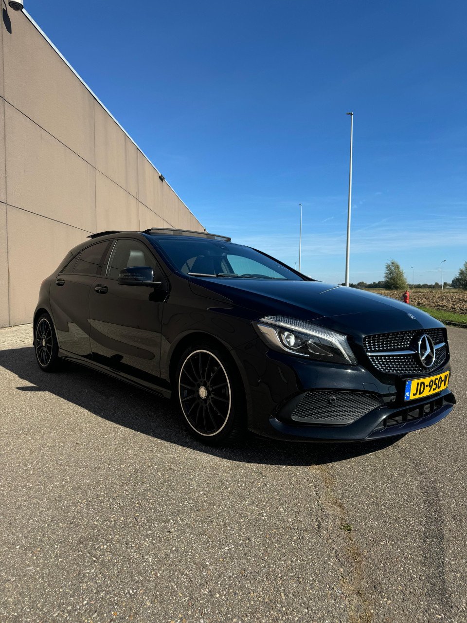 Zeer nette, goed onderhouden Mercedes A-Klasse AMG Night Pakket.