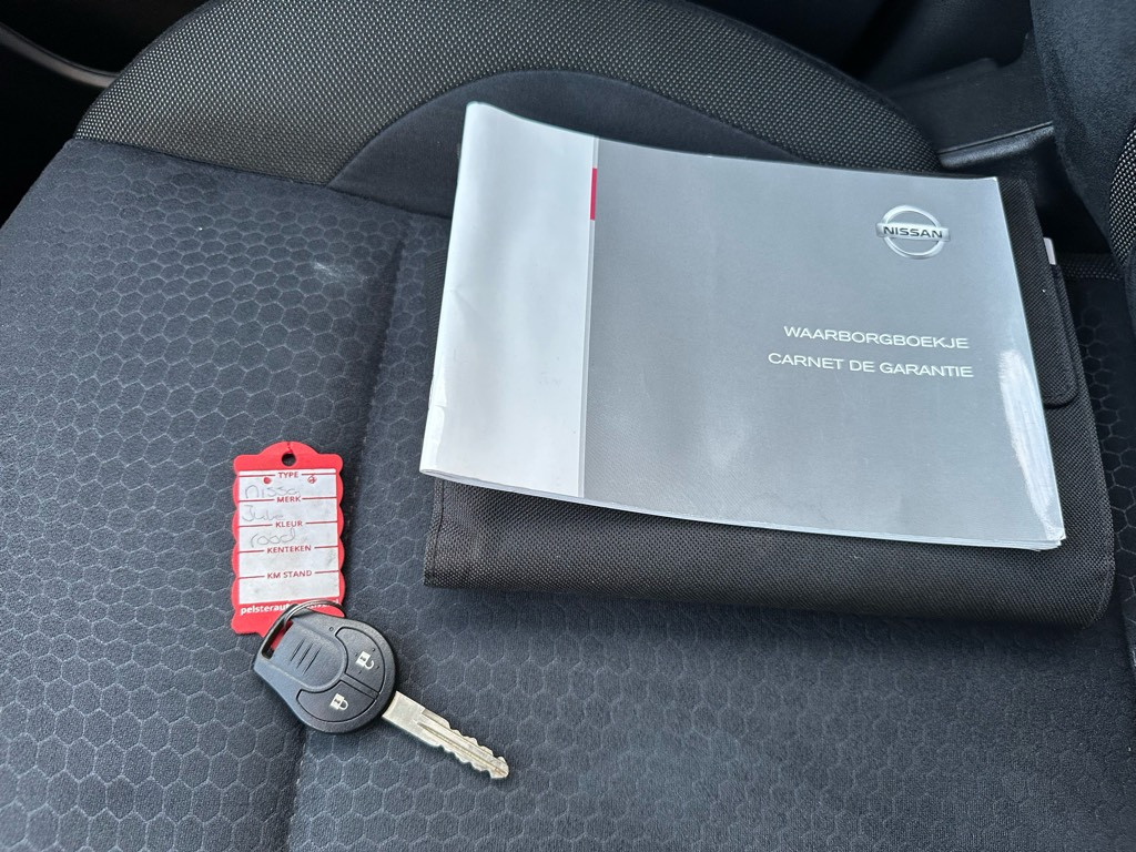 Nissan Juke 1.6 connect ed. cruise control / camera / climate