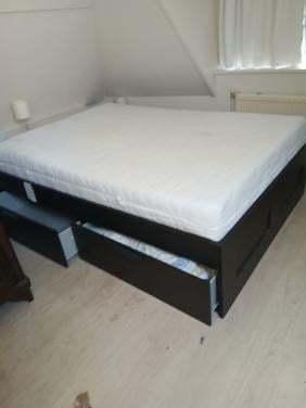 Bed met matras
