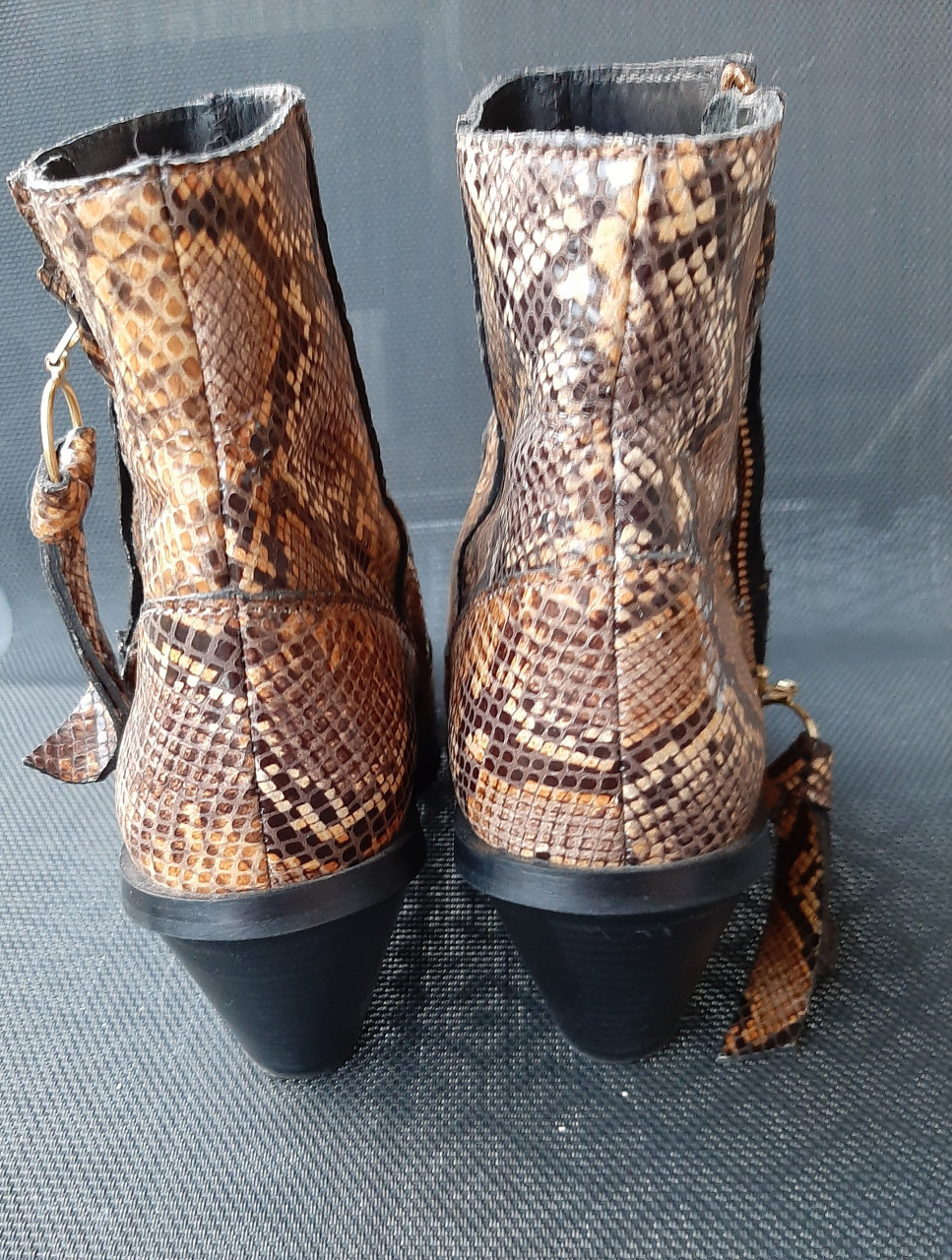 Slangenprint leder laarsjes 36