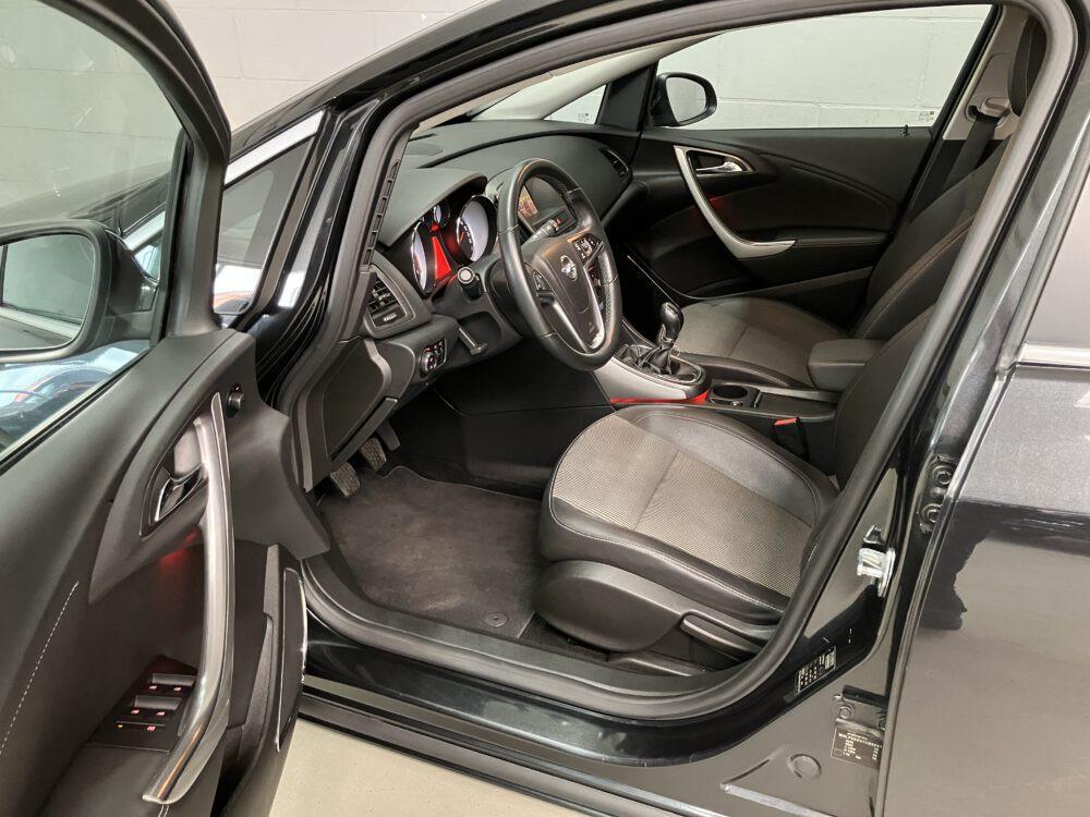 Opel Astra Sports Tourer 1.4 Turbo Sport
