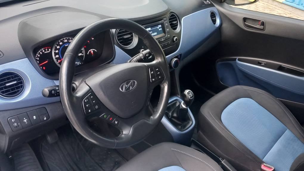 Hyundai I10 1.0 i I-Motion Comfort 5drs bj:2015 airco lm-velgen 103.000km