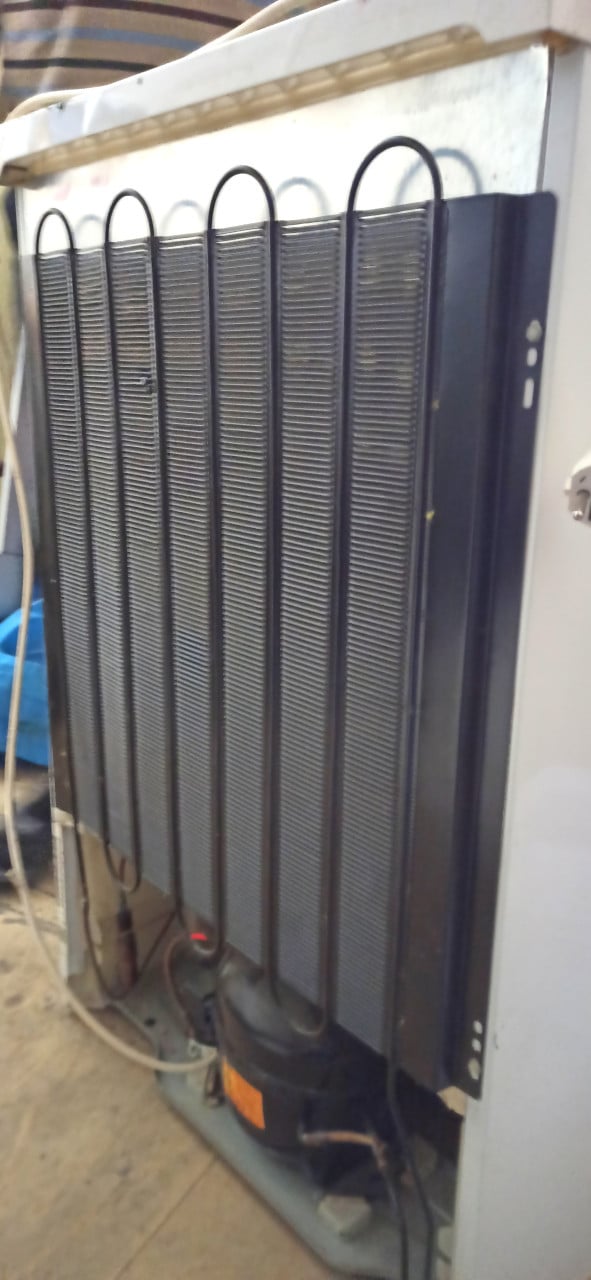 Miele staande vrieskast - 4 opberglades - Bieden vanaf €45