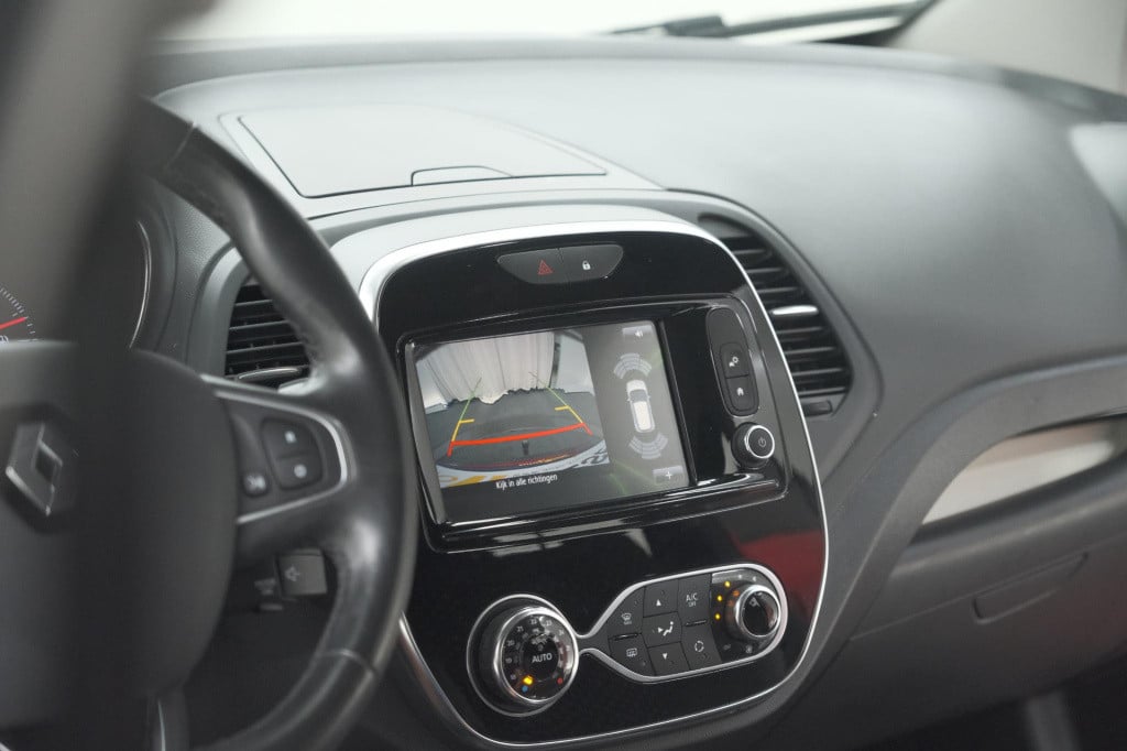 Renault Captur tce 120 edc intens | trekhaak | camera | navigatie | parkeer