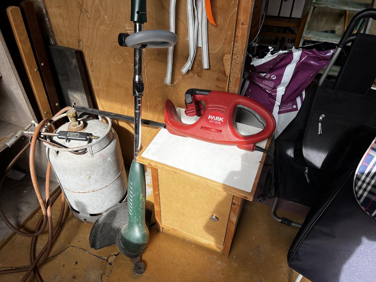 Batavus B1 mountainbike + gereedschap etc.