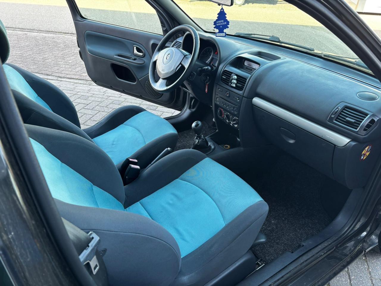 Renault clio 1.2 16v