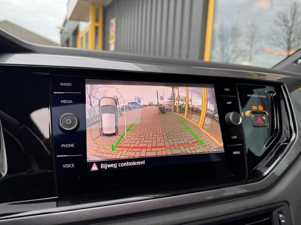 Volkswagen Polo 1.0 tsi highline - led - schuif/kantel dak - lm