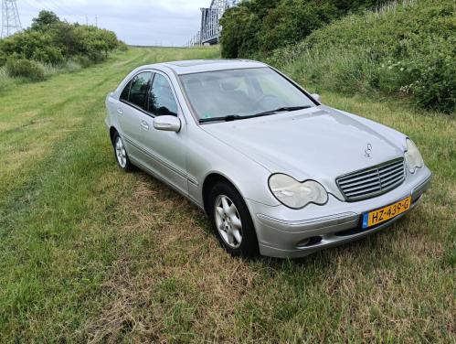 Te koop mercedes c klasse bwjr 2000 automaat