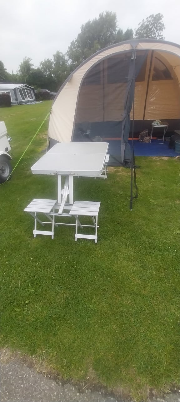 Camping tafel