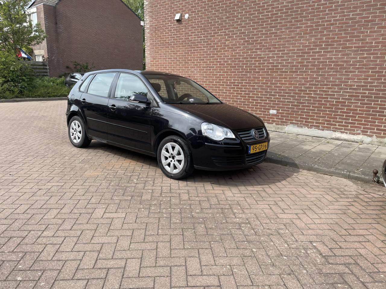 Volkswagen Polo  5 deurs   APK tot 29-6-27