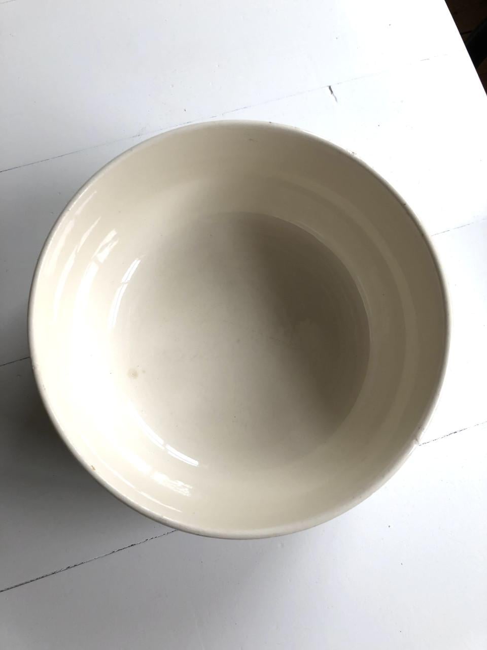 Mooie brocante hoge schaal met bloemendecor