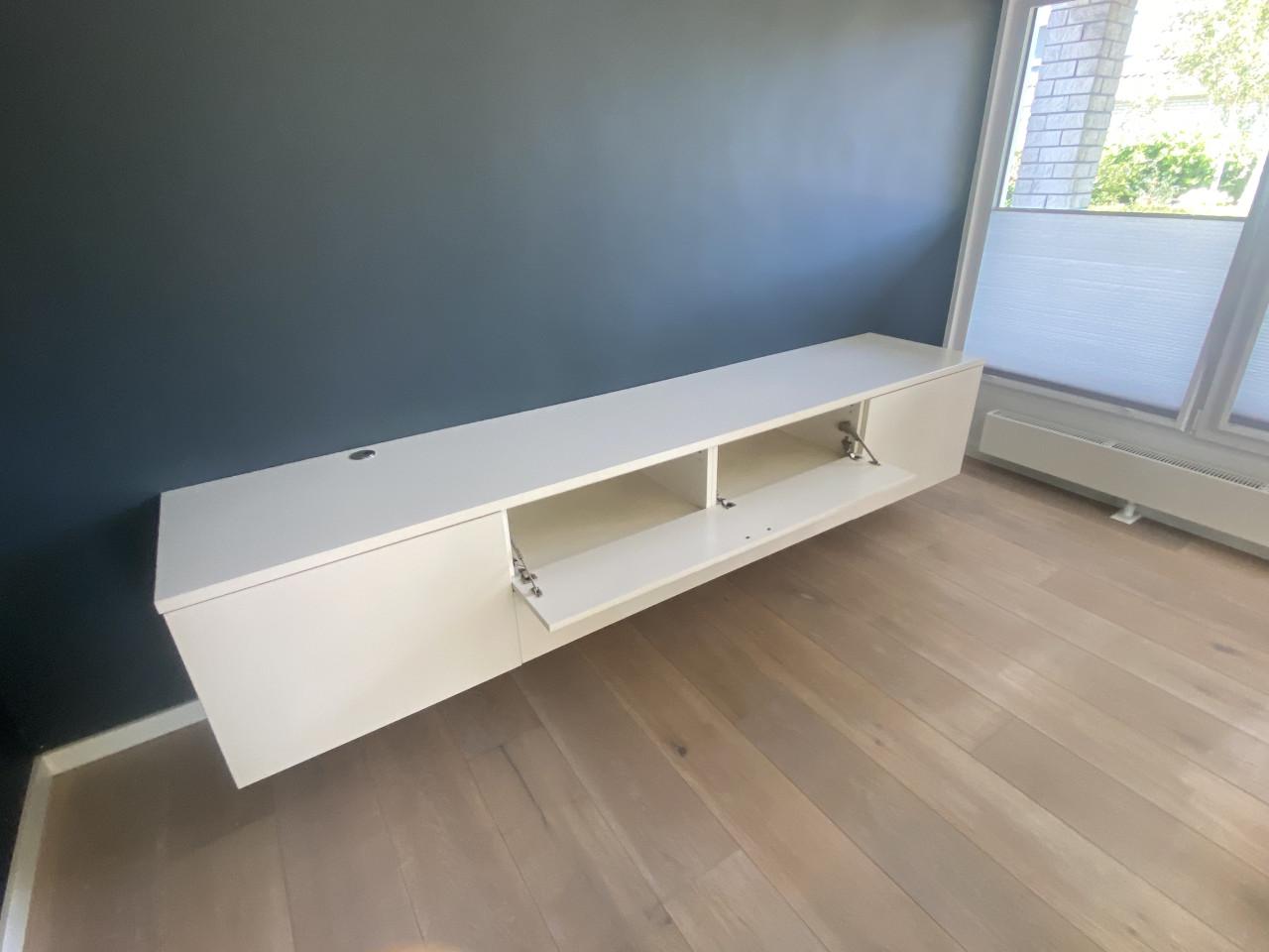 Interstar wandmeubel