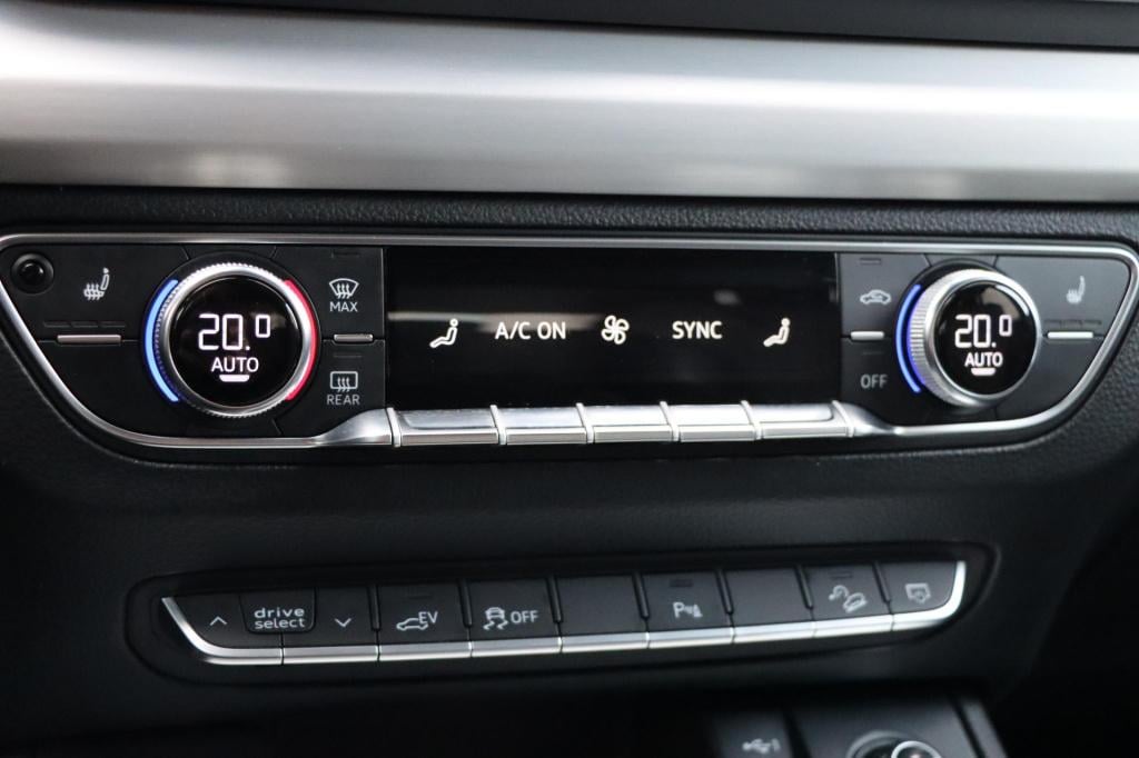 Audi Q5 55 tfsi e quattro competition s-tronic 367pk