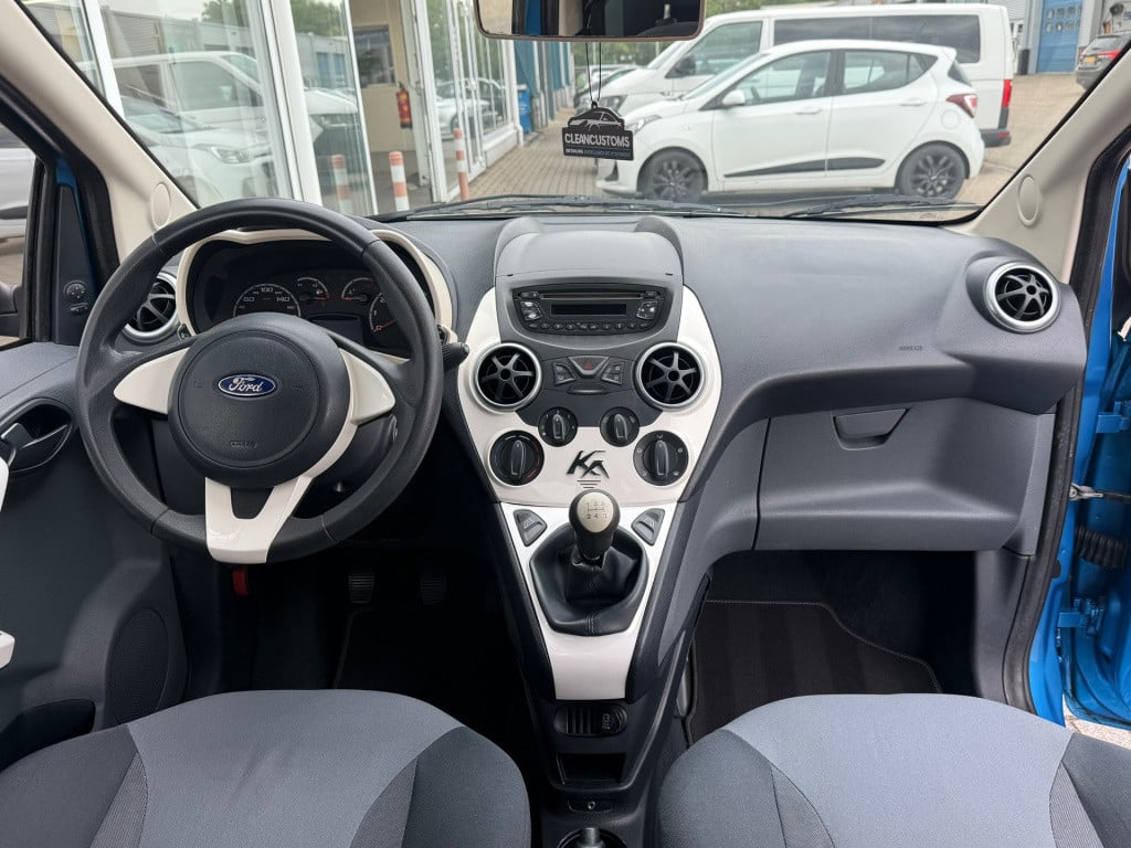 Ford KA 1.2 titanium