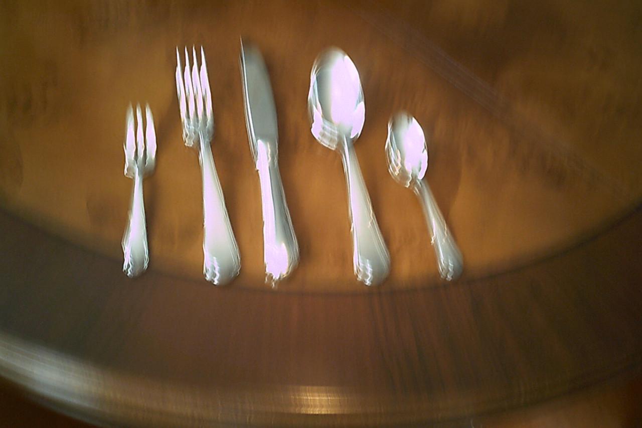 Luxe 12-persoons gevulde BESTEKKOFFER - inox 18/10