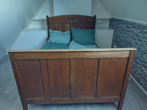 Bed, twijfelaar 120x190cm