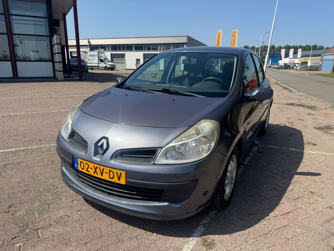 Renault clio bj 2008 1900 euro