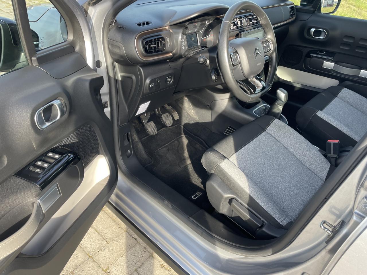 Citroen c3 1.2 pure tech shine 2019