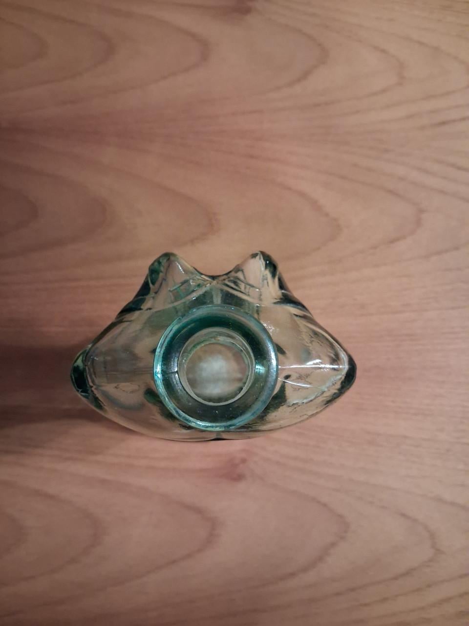 Vaas of fles in de vorm van een buste