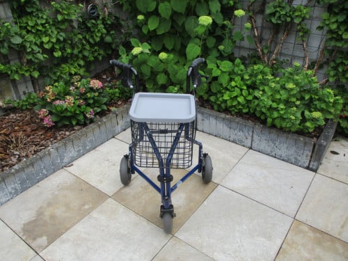 Zgan opvouwbare 3wiel rollator met mand en dienblad