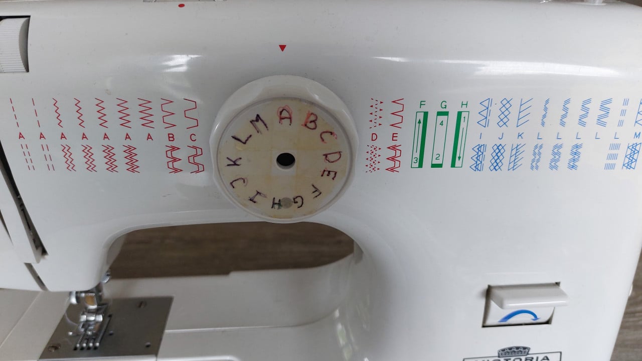 Naaimachine merk Victoria 270 B