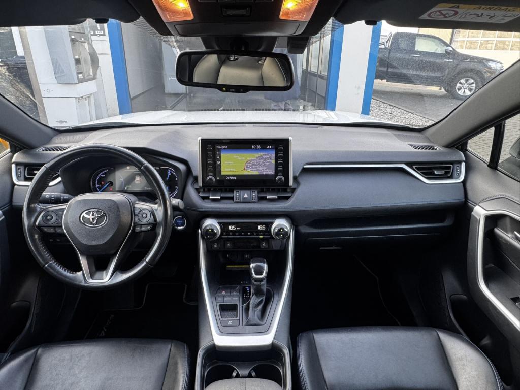 Toyota Rav4 2.5 hybrid style | navigatie | trekhaak | bi-tone |