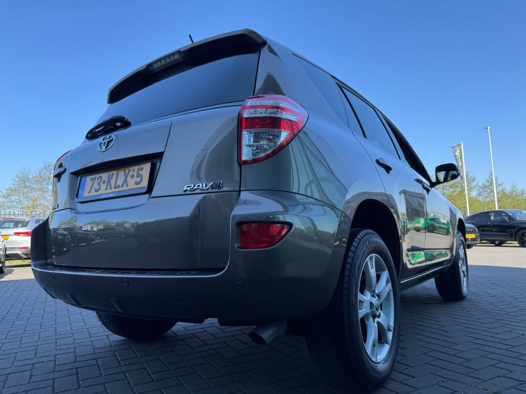 Toyota Rav4 2.0 vvti dynamic * navi * pdc * automaat