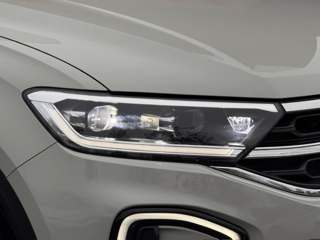 Volkswagen T-roc 1.5 tsi 150pk dsg style carplay | camera | keyless | elek.