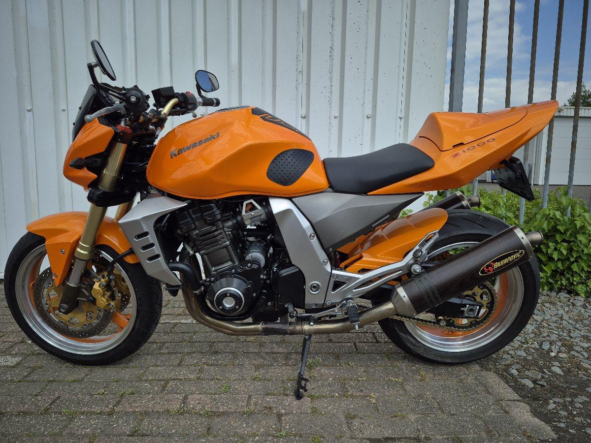 Kawasaki Z1000 akrapovic, mooie naked bike