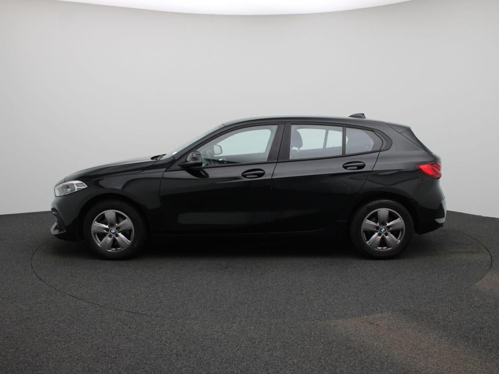 BMW 1 Serie 118i business edition | automaat | apple carplay / android auto