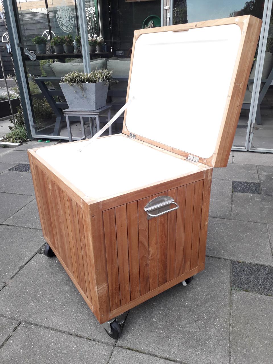 Teakhouten koelbox