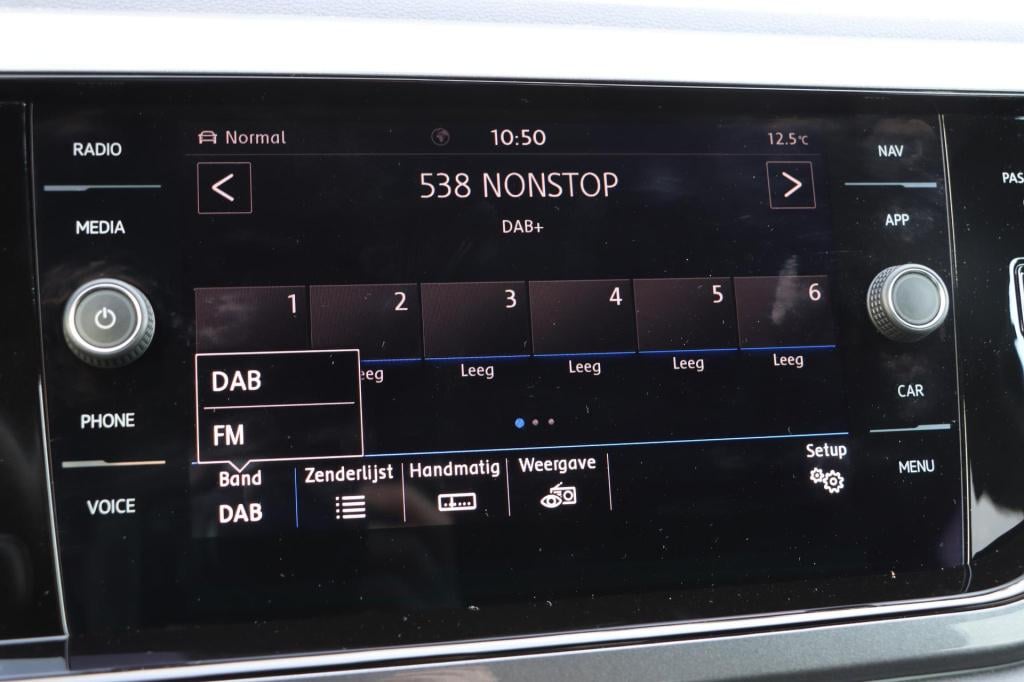 Volkswagen Polo 1.5 tsi highline