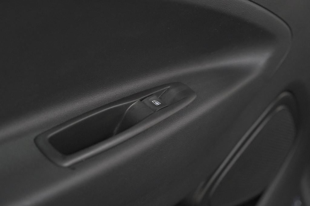 Renault Zoe r110 life 52 kwh | koopaccu | 3 fase | camera | apple carplay |