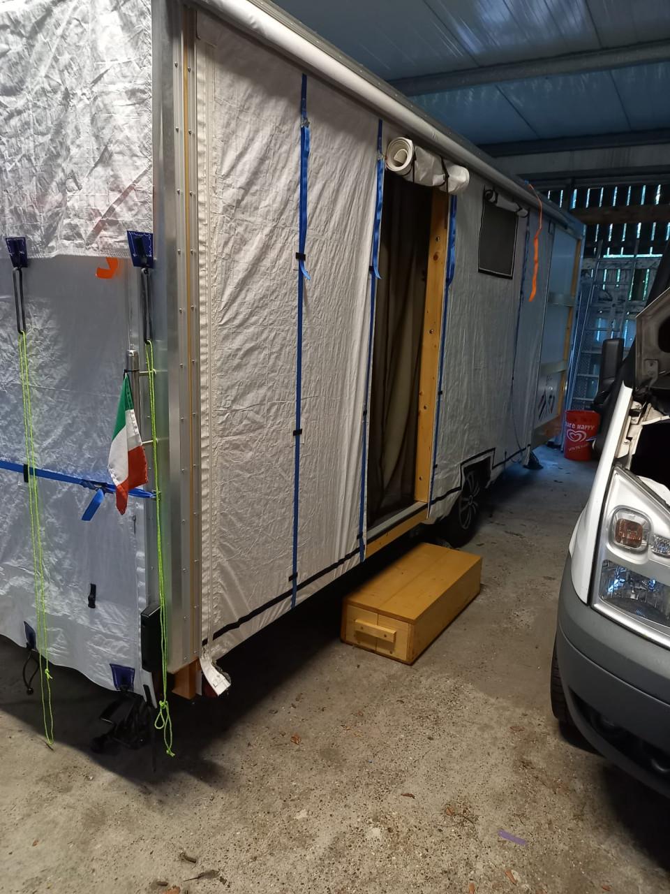 Custum unieke campeer trailer.