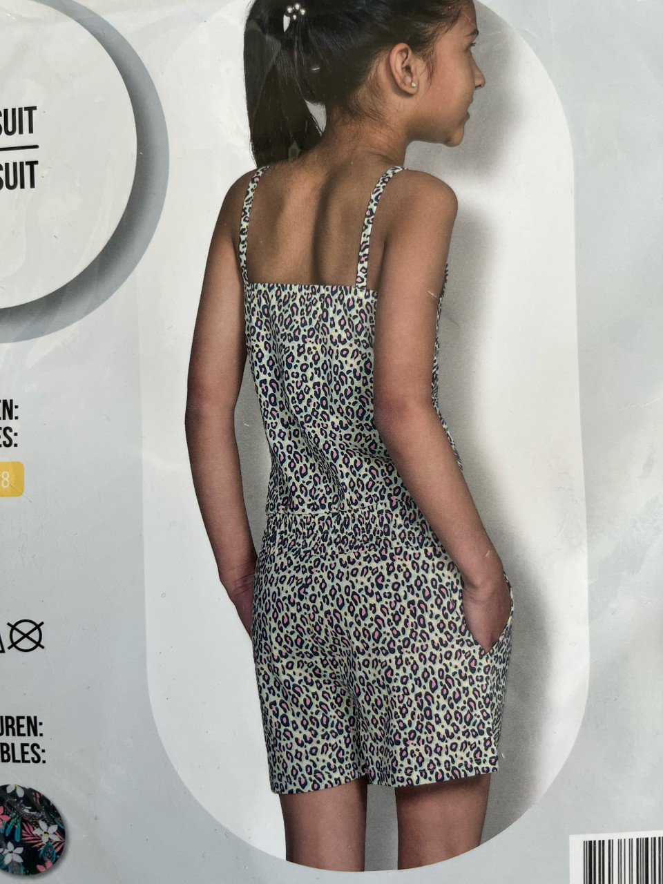 Heel veel meisjes kinderkleding maat 122