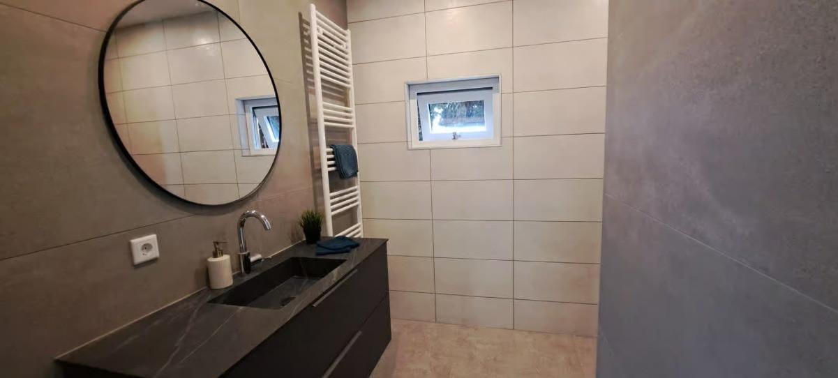 Te Koop: Recreatiewoning in het centrum van Zeeland