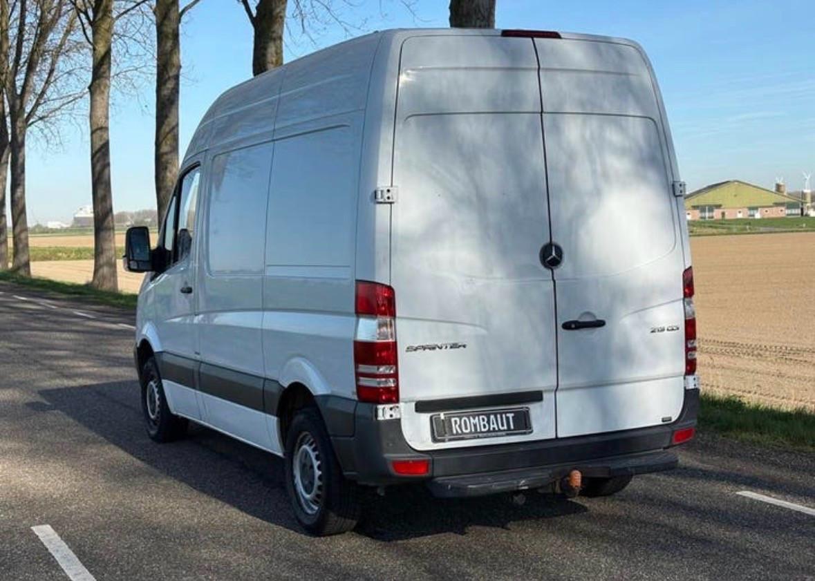 Mercedes Sprinter 2.2CDI / Bj2014 / CAMPERBUS / EURO 5 !