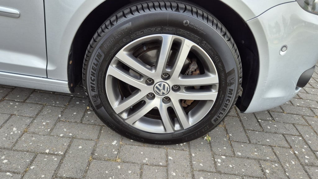 Volkswagen Golf Plus 1.4 tsi highline *dsg automaat*park assist*airco*navi*