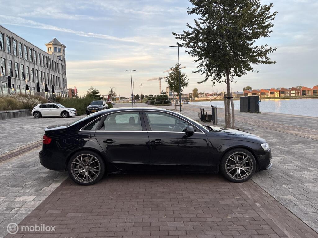 Audi A4 1.8 TFSI Edition S-Line km222.333 Nap BJ2013
