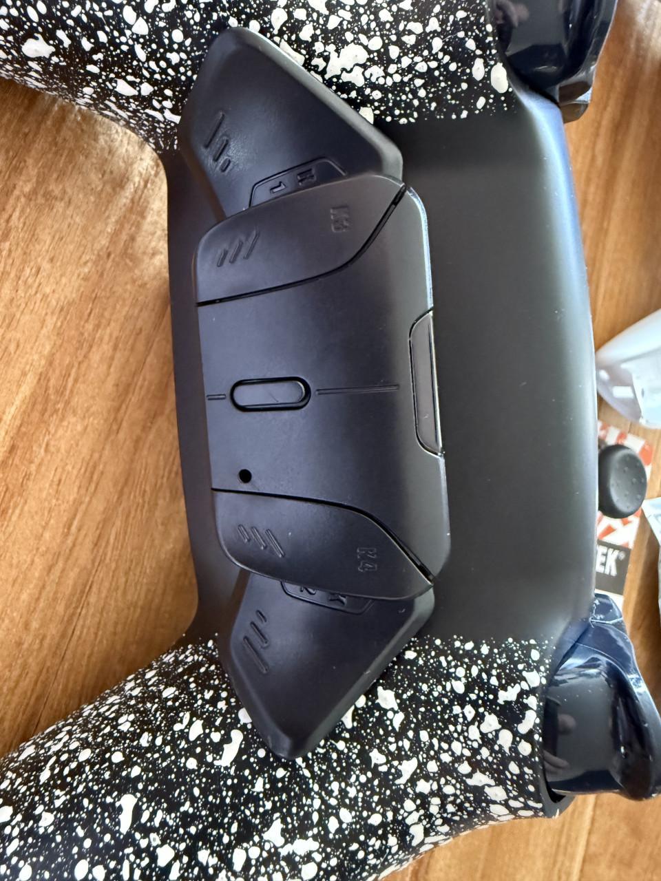 Custom PS5 controller met (4) backpaddles en custom sticks