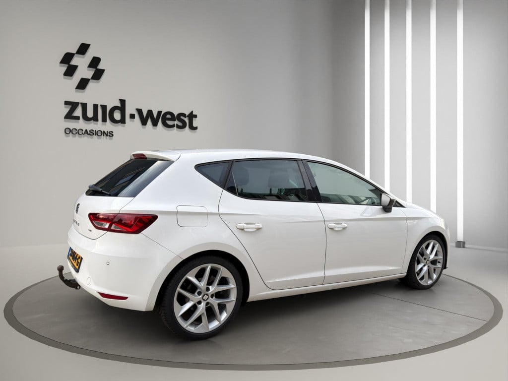 Seat Leon 1.2 tsi style led stoelverwarming pdc