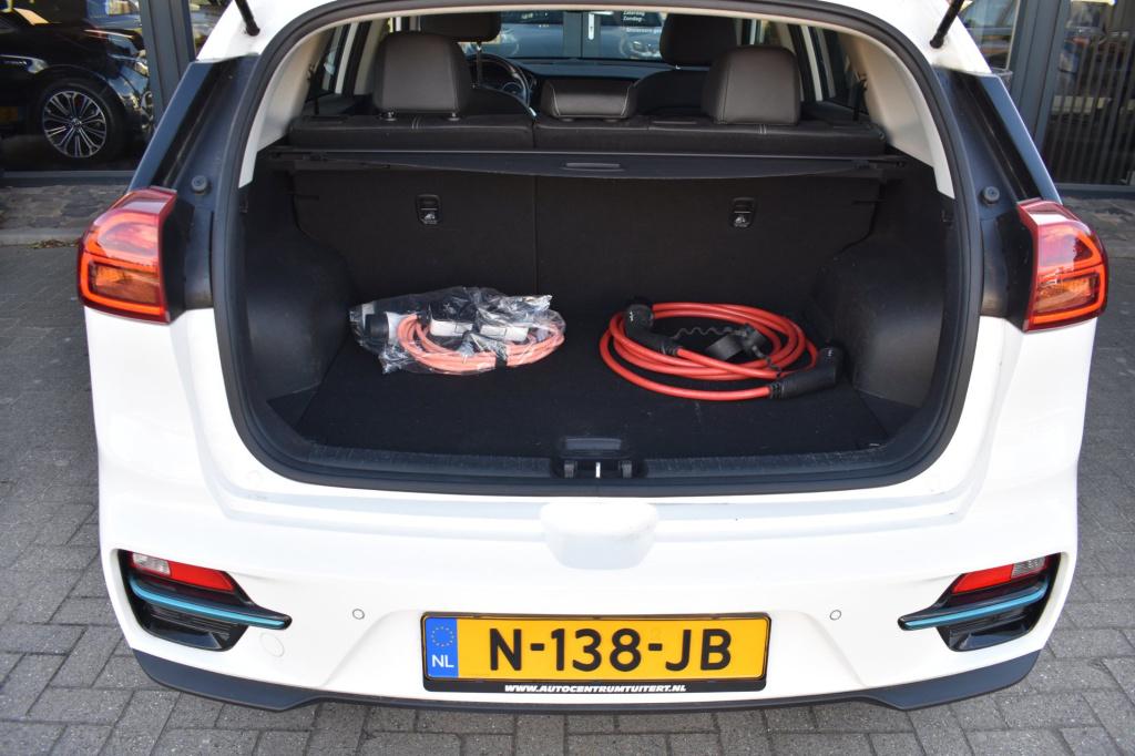 Kia E-niro dynamicplusline 64 kwh | soh 97,5% | nap | stoelverwarming | cam