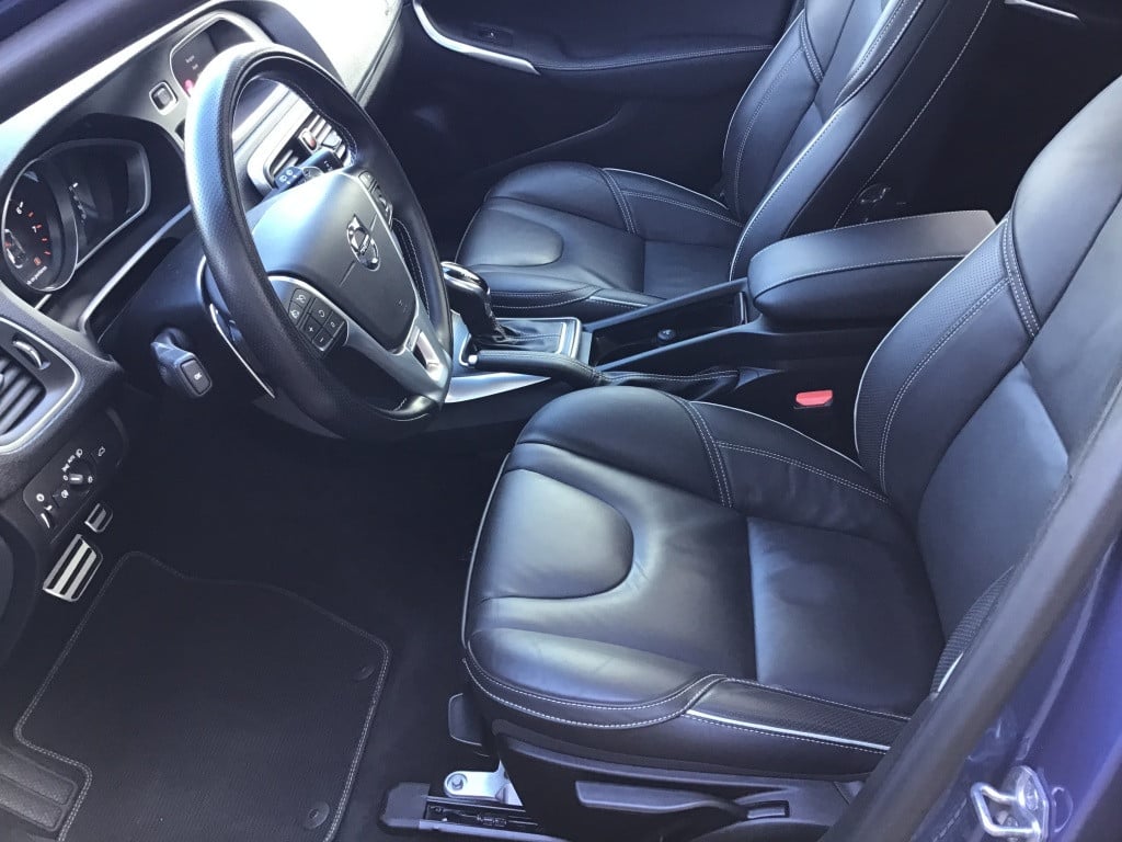 Volvo V40 1.5 t3 polar+ sport leder panoramadak harman kardon camera