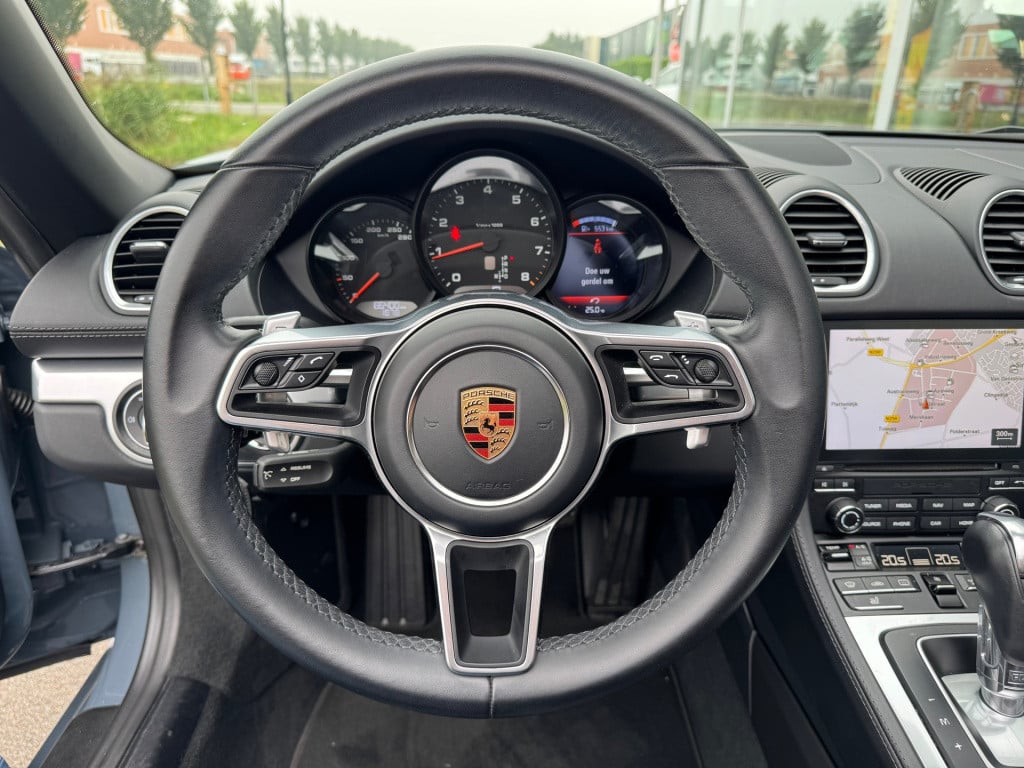 Porsche 718 boxster 2.0 automaat , porsche dealer onderhouden, 2 jaar porsc